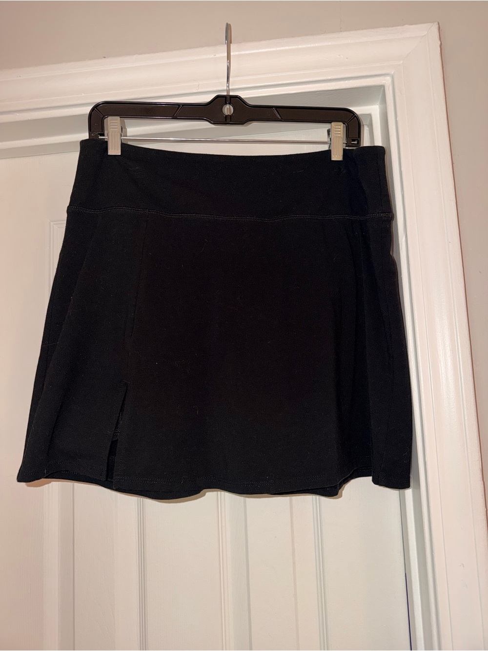 Women’s Black Active Skirt